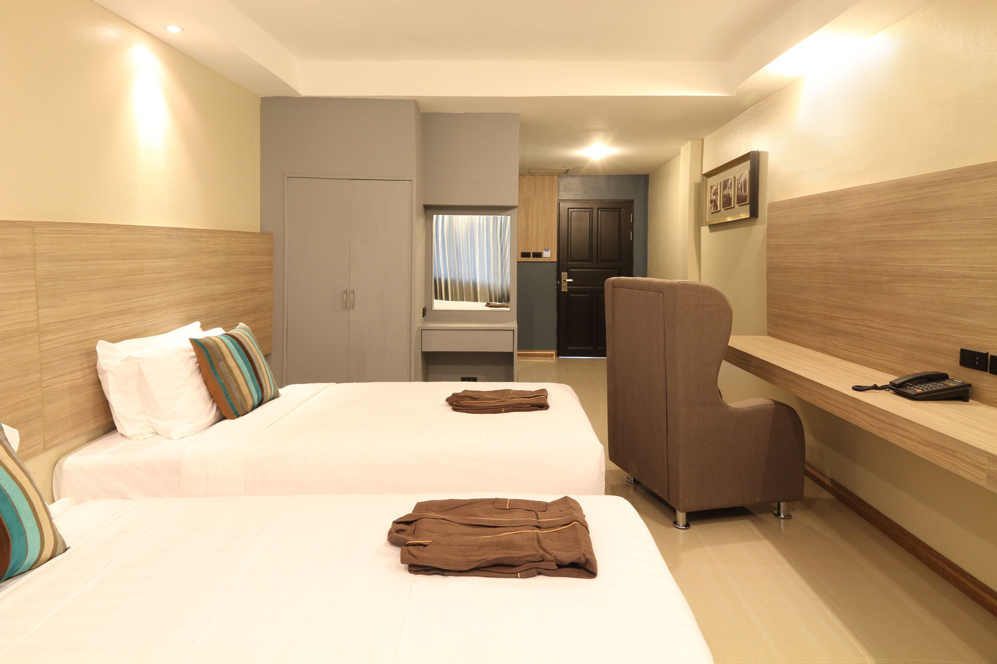 Avana Laemchabang Hotel シーラーチャー エクステリア 写真